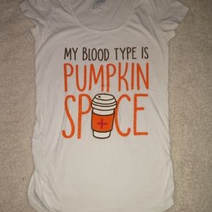 KT maternity shirt size small